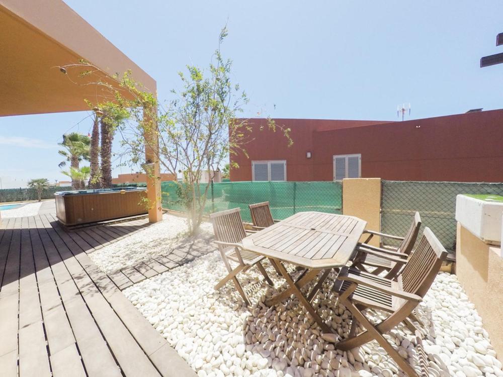Villa La Marosca - Jacuzzi, Private Pool, 3 Bedrooms Caleta De Fuste Εξωτερικό φωτογραφία